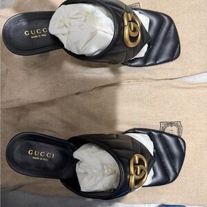 Gucci Brand new sandals in size 37.5